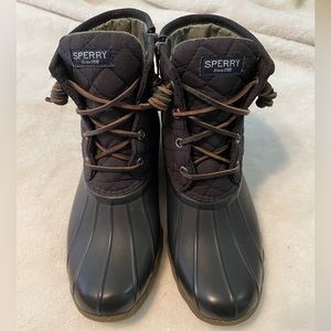 Sperry Black Ankle Winter Boots